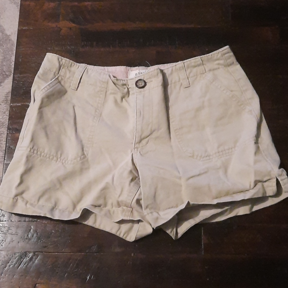 Khaki shorts